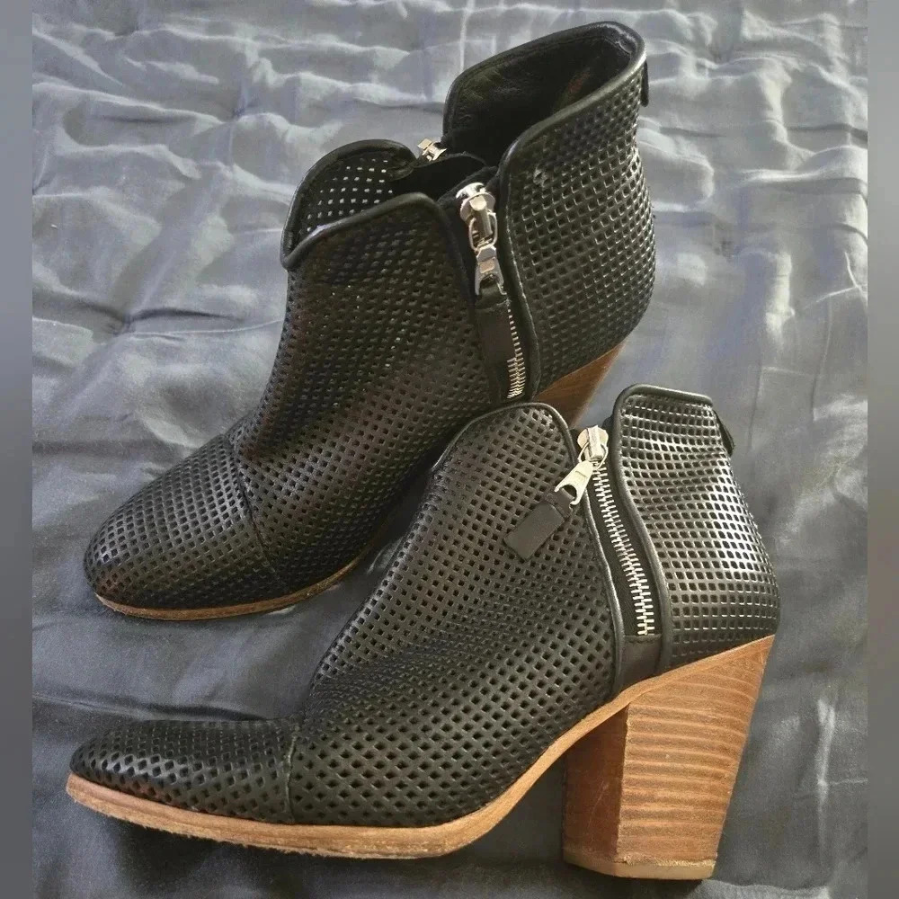 Rag & Bone | Black Perforated Margot Boots Sz 39